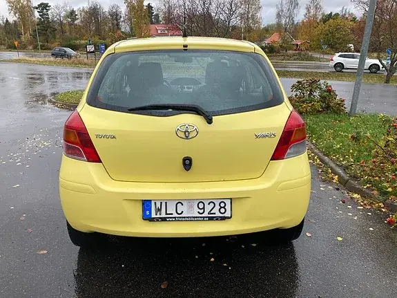 Toyota Yaris 2009 photo 4