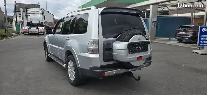 Mitsubishi Pajero 2008 photo 4