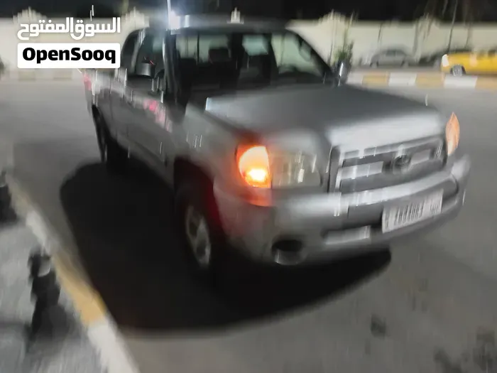 Toyota Tundra 2004 photo 2