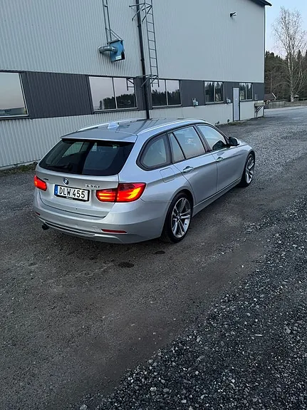 BMW 320D 2015 photo 2
