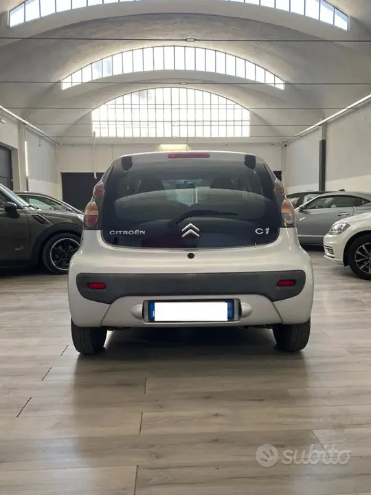 Citroen C1 2009 photo 4