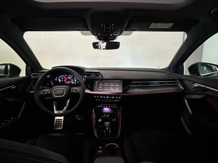 Audi A3 2024 photo 3