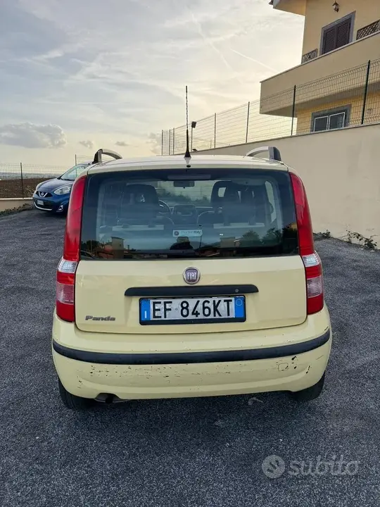 Fiat Panda 2011 photo 2