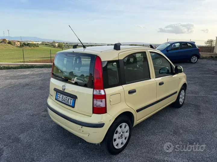 Fiat Panda 2011 photo 4