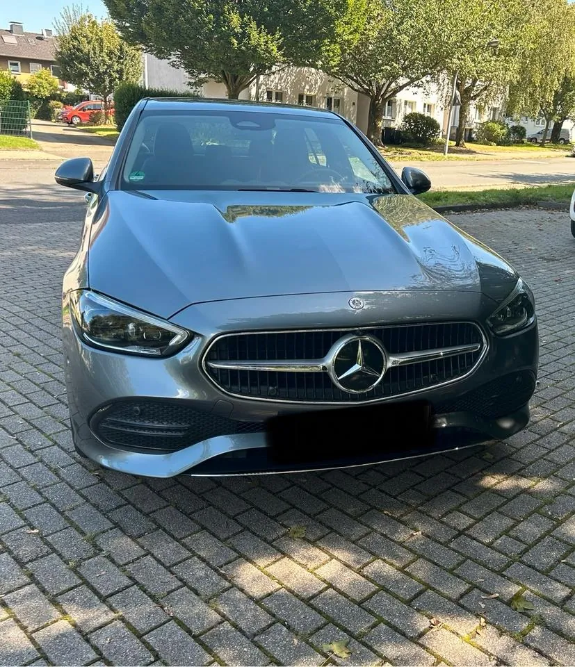 Mercedes-Benz C180