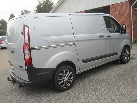 Ford Transit Custom 2017 photo 2