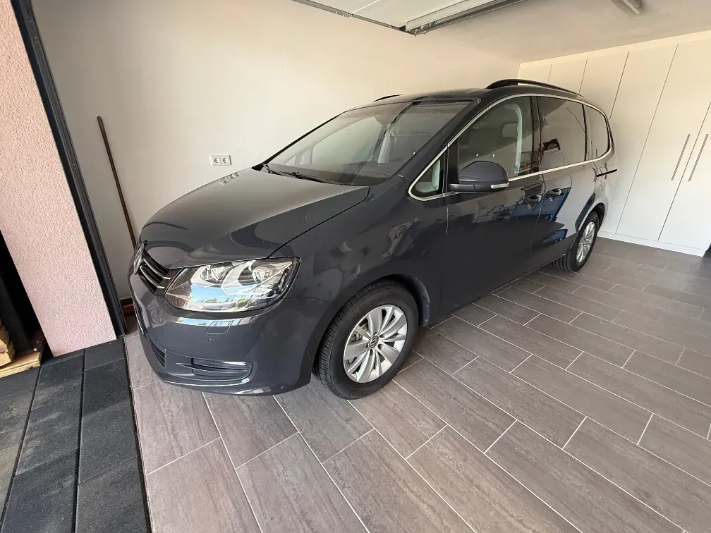 Volkswagen Sharan 2016 photo 2