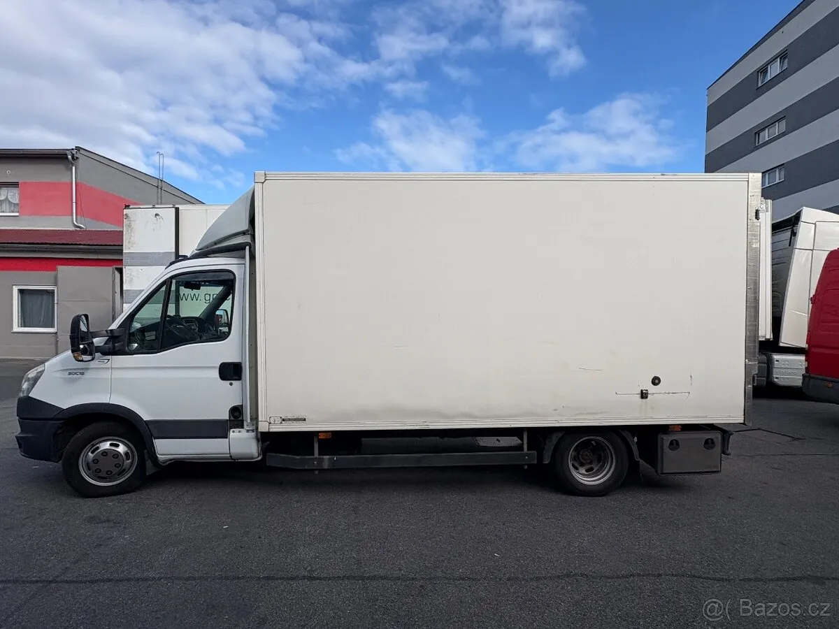 Iveco Daily 2014 photo 3