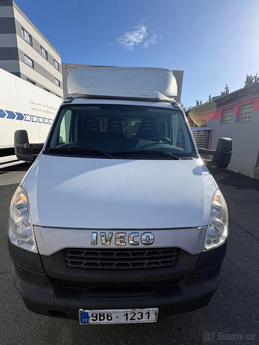 Iveco Daily 2014 photo 4