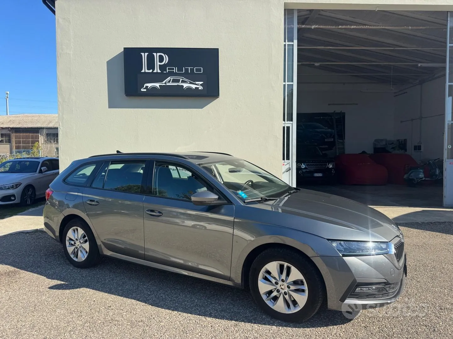 Skoda Octavia 2023 photo 4