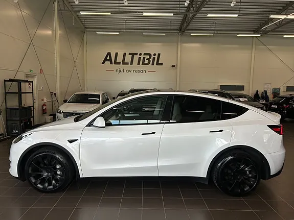 Tesla Model Y 2024 photo 4
