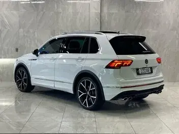 Volkswagen Tiguan 2023 photo 2