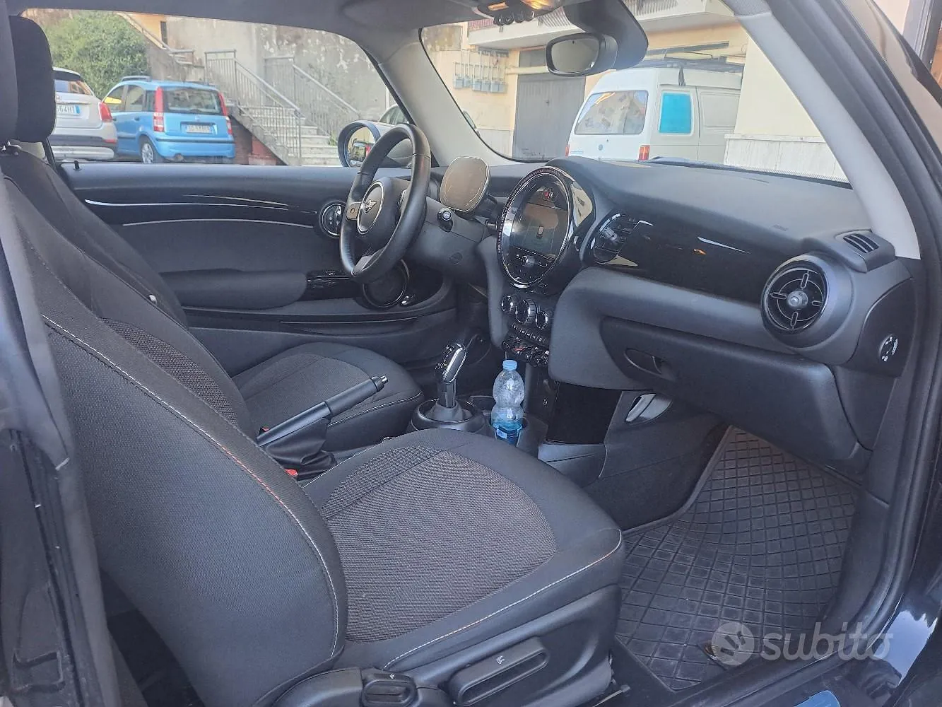 Mini Mini Cooper 2023 photo 4