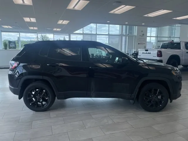 Jeep Compass 2026 photo 5