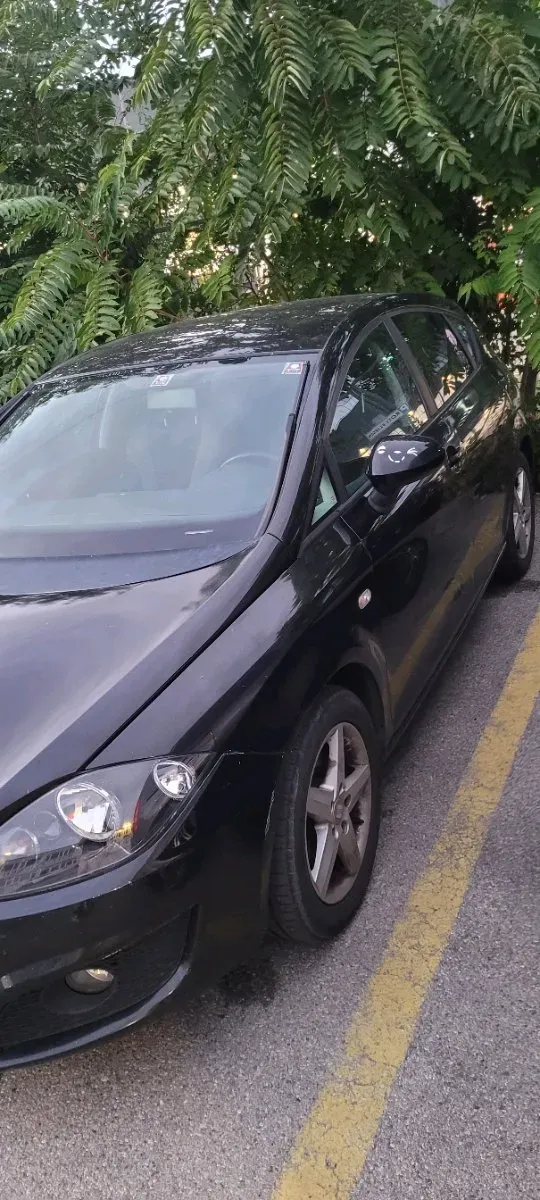 Seat Leon 2009 photo 2