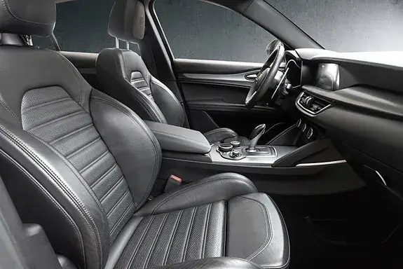 Alfa Romeo Stelvio 2017 photo 4