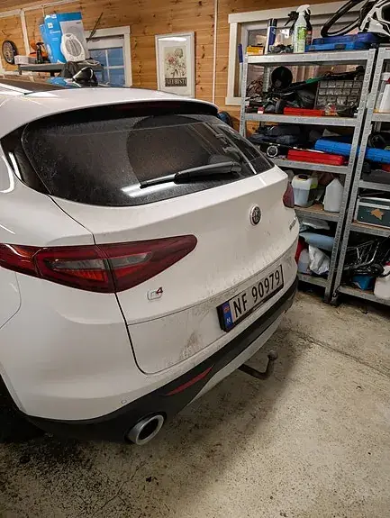 Alfa Romeo Stelvio 2017 photo 3