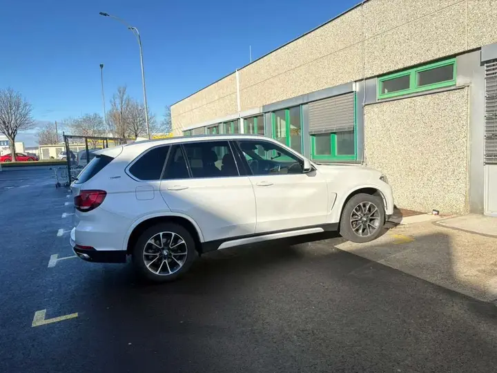 BMW X5 2017 photo 3