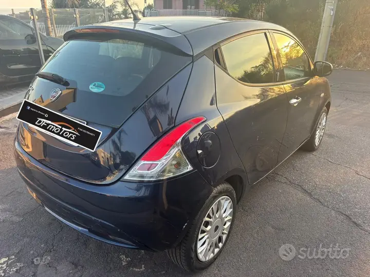 Lancia Ypsilon 2016 photo 3