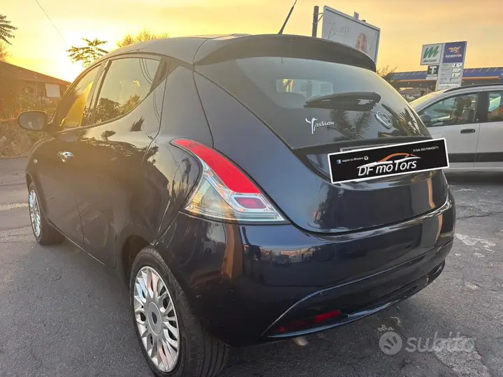 Lancia Ypsilon 2016 photo 4