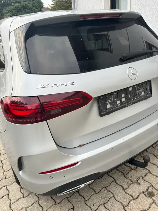 Mercedes-Benz B-Class 2024 photo 3