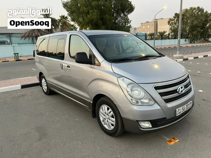 Hyundai H1 2018 photo 4