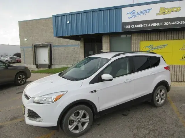 Ford Escape 2015 photo 2