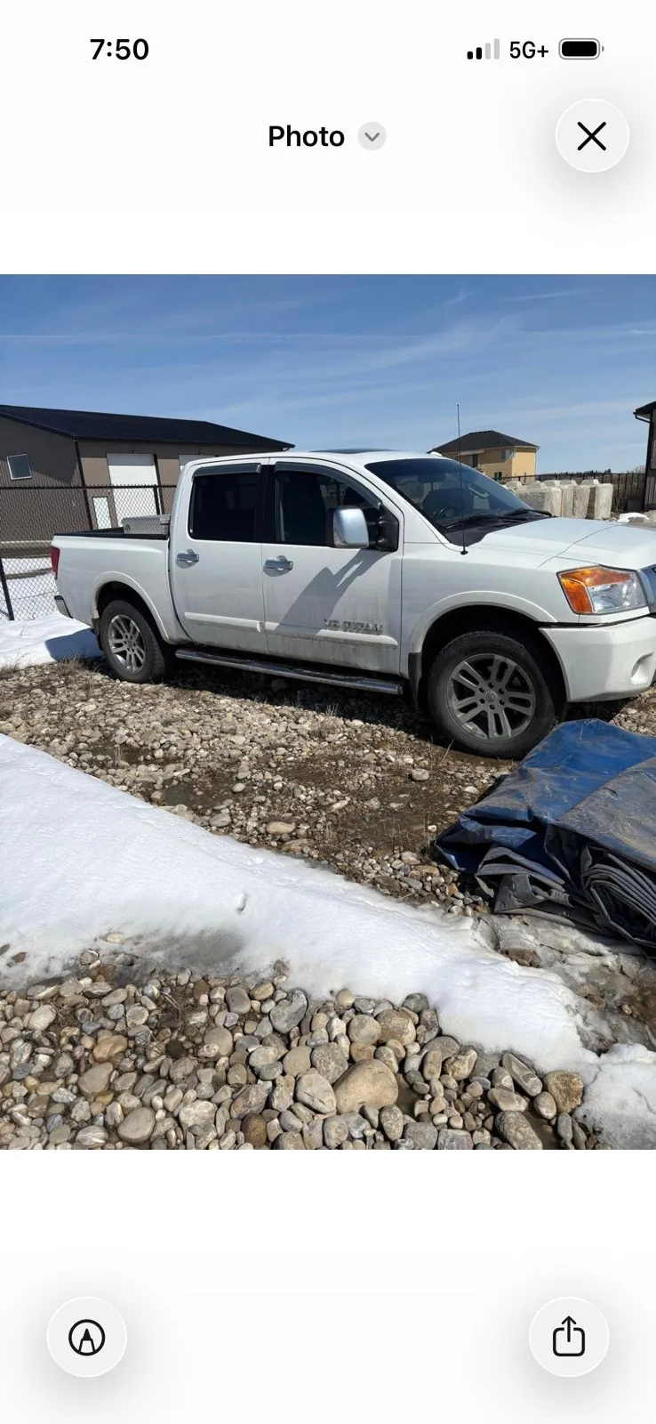 Nissan Titan 2012 photo 2