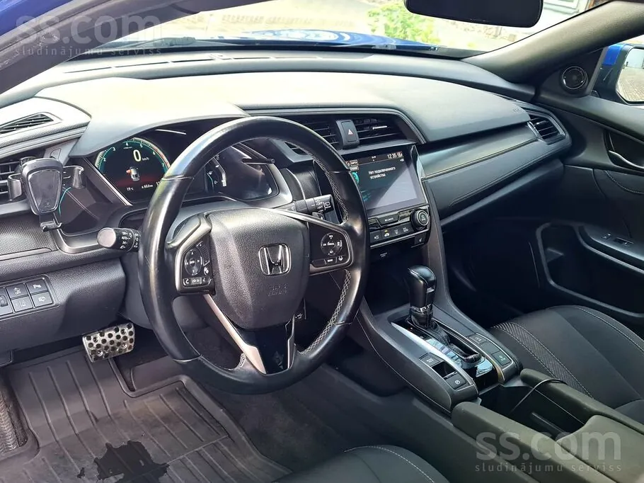 Honda Civic 2018 photo 5