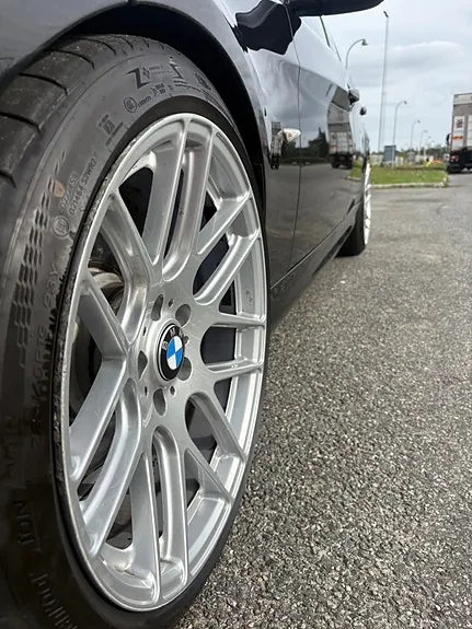 BMW 325D 2007 photo 4
