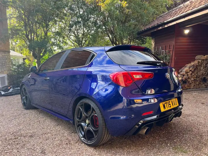 Alfa Romeo Giulietta 2015 photo 5