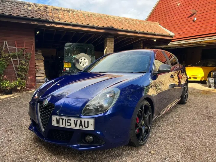 Alfa Romeo Giulietta 2015 photo 3