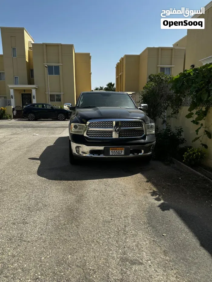 Dodge Ram Laramie 2014 photo 2