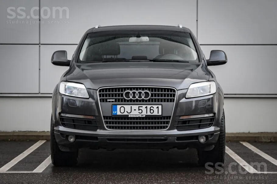 Audi Q7 2008 photo 2