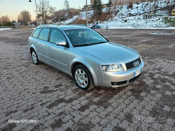 Audi A4 2005 photo 2