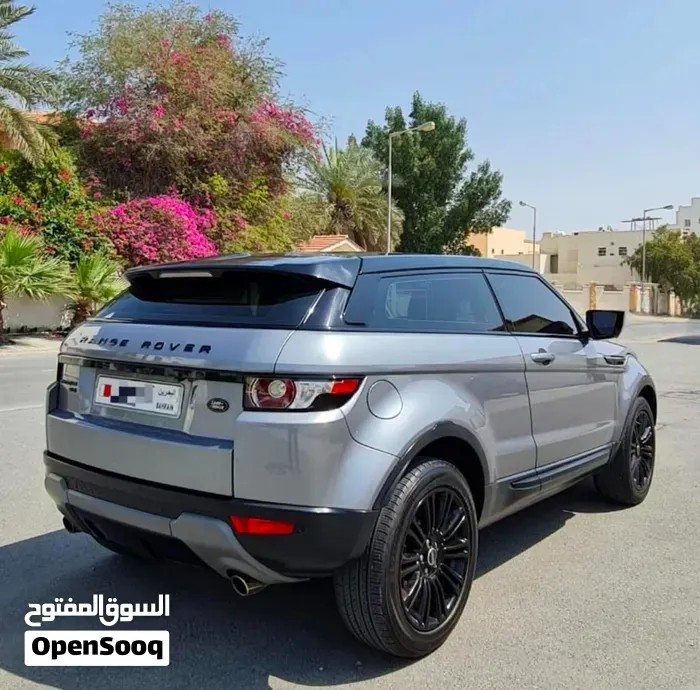 Land Rover Range Rover Evoque 2012 photo 3