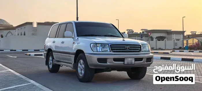 Toyota Land Cruiser 2001 photo 3