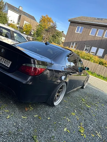 BMW 523I 2006 photo 4