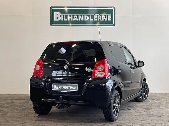 Suzuki Alto 2011 photo 2