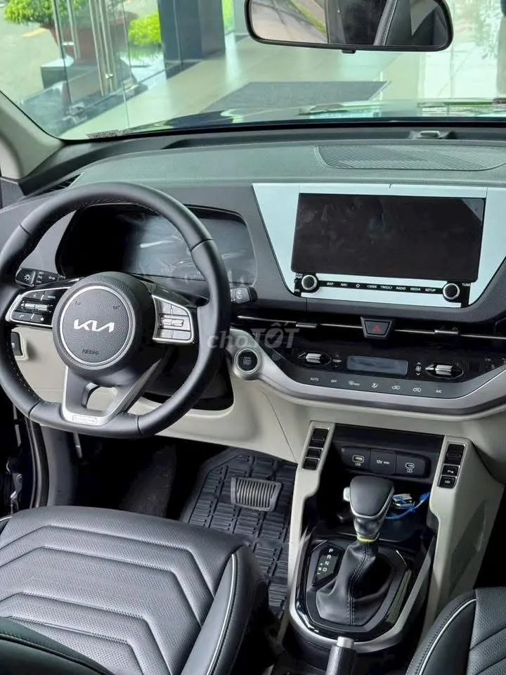Kia Carens 2026 photo 4