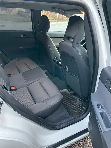 Volvo V50 2011 photo 4