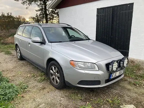Volvo V70 2008 photo 2