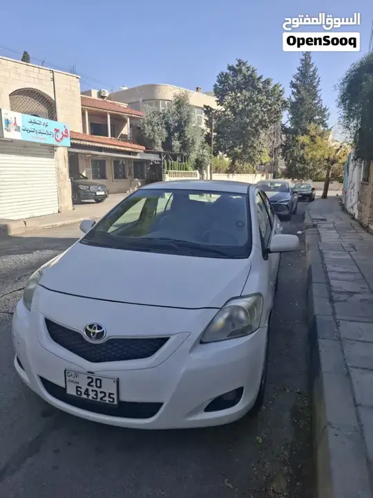 Toyota Yaris 2014 photo 5