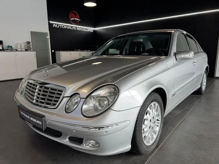 Mercedes-Benz E 320 Elegance