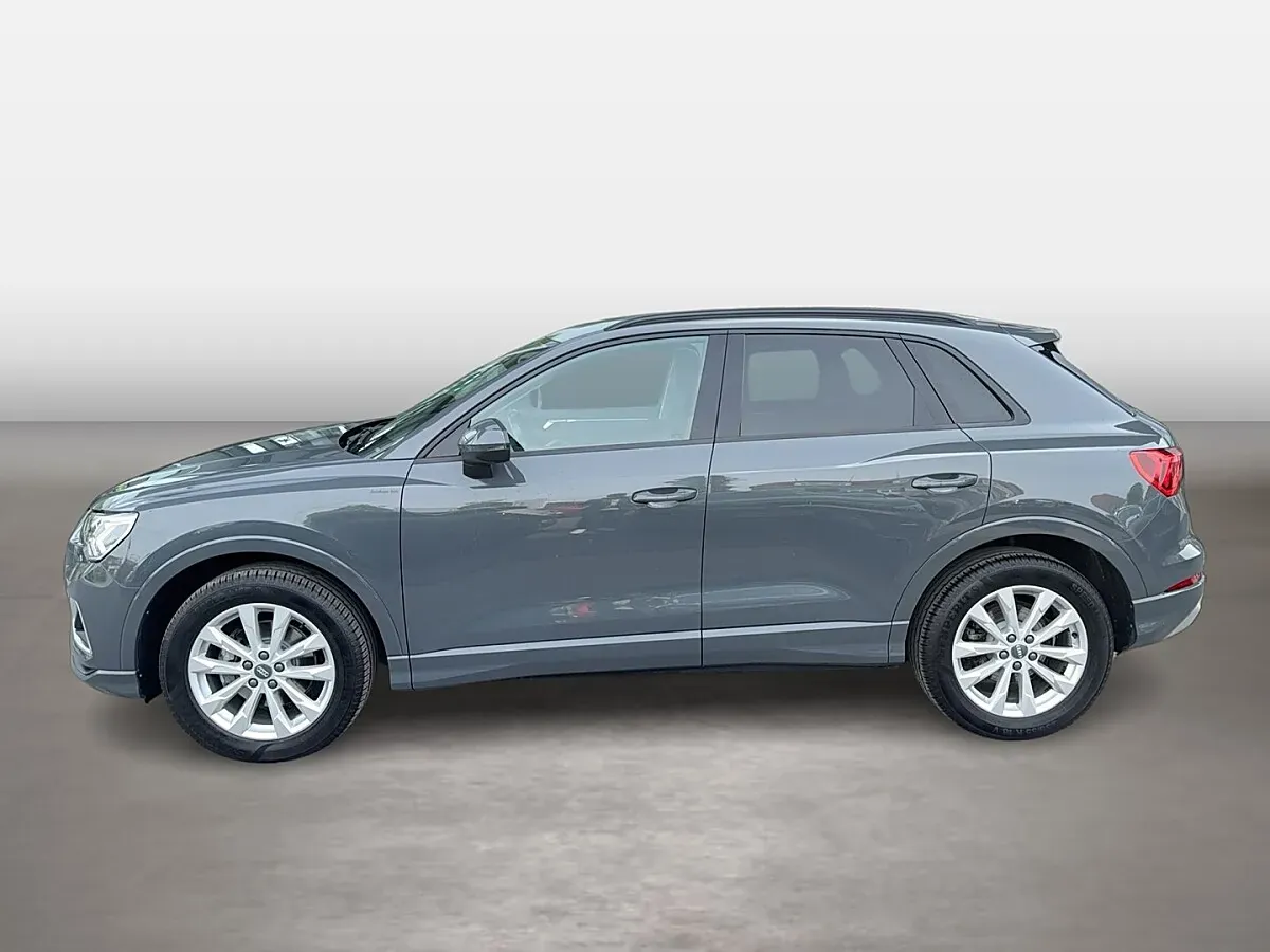 Audi Q3 2020 photo 2