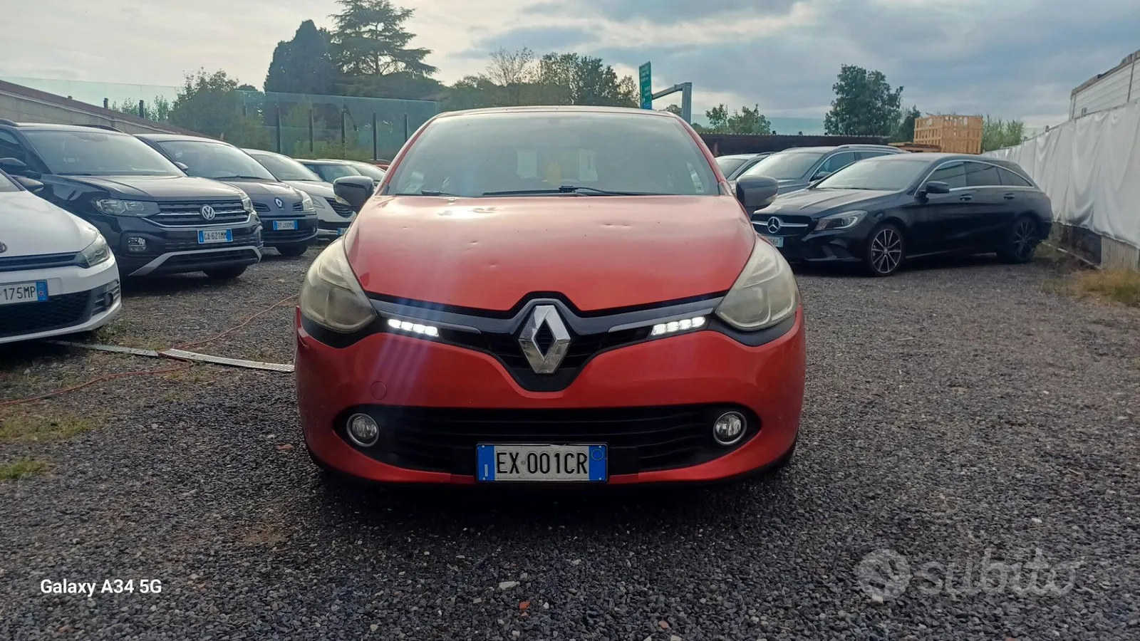 Renault Clio 2014 photo 2