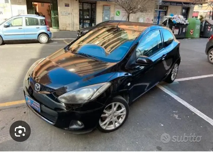 Mazda Mazda2