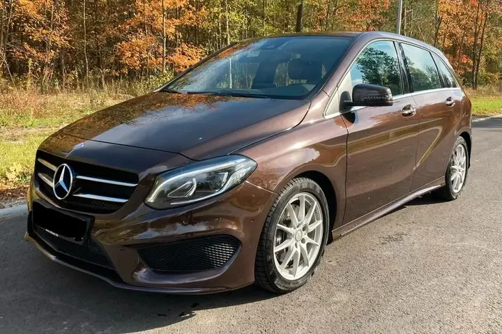 Mercedes-Benz B250