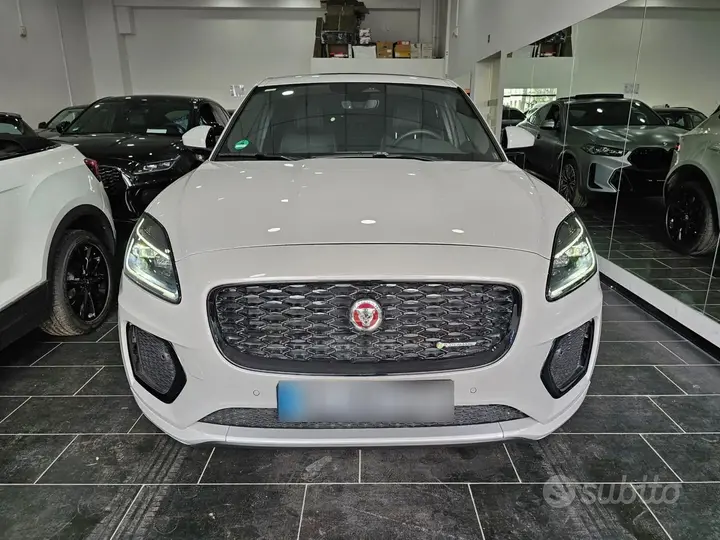 Jaguar E-Pace 2023 photo 3