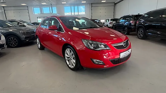 Opel Astra 2010 photo 5